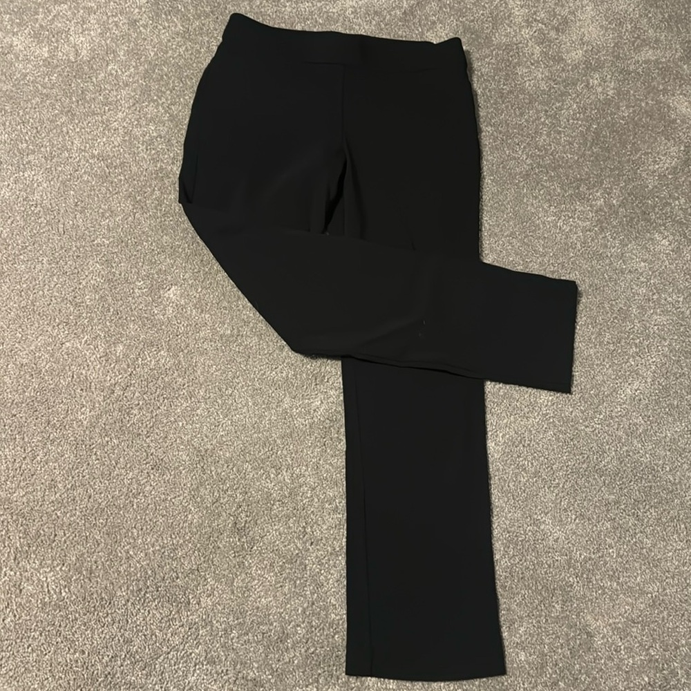 Women’s dress pants. Straight leg, pull on